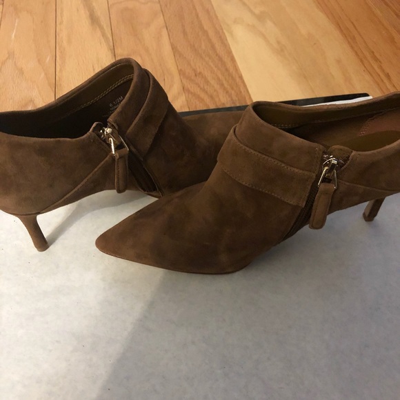 Worn once. Nine West Suede Ankle Boot Stiletto - Picture 5 of 10